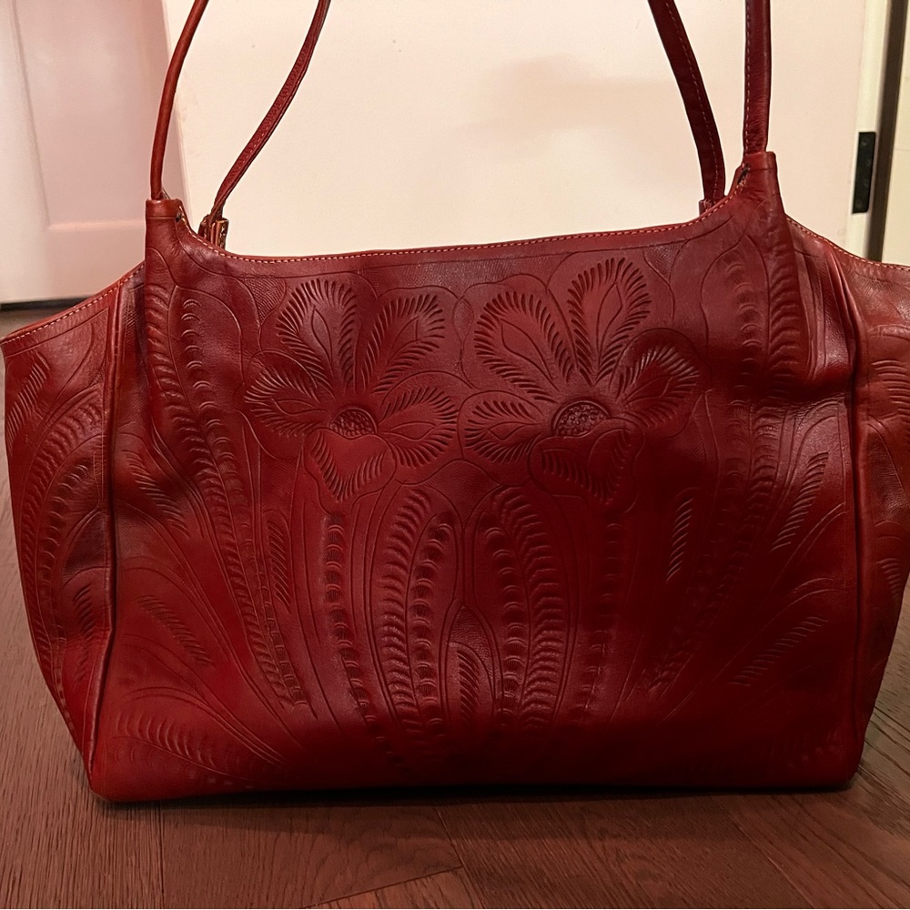 Leather purse